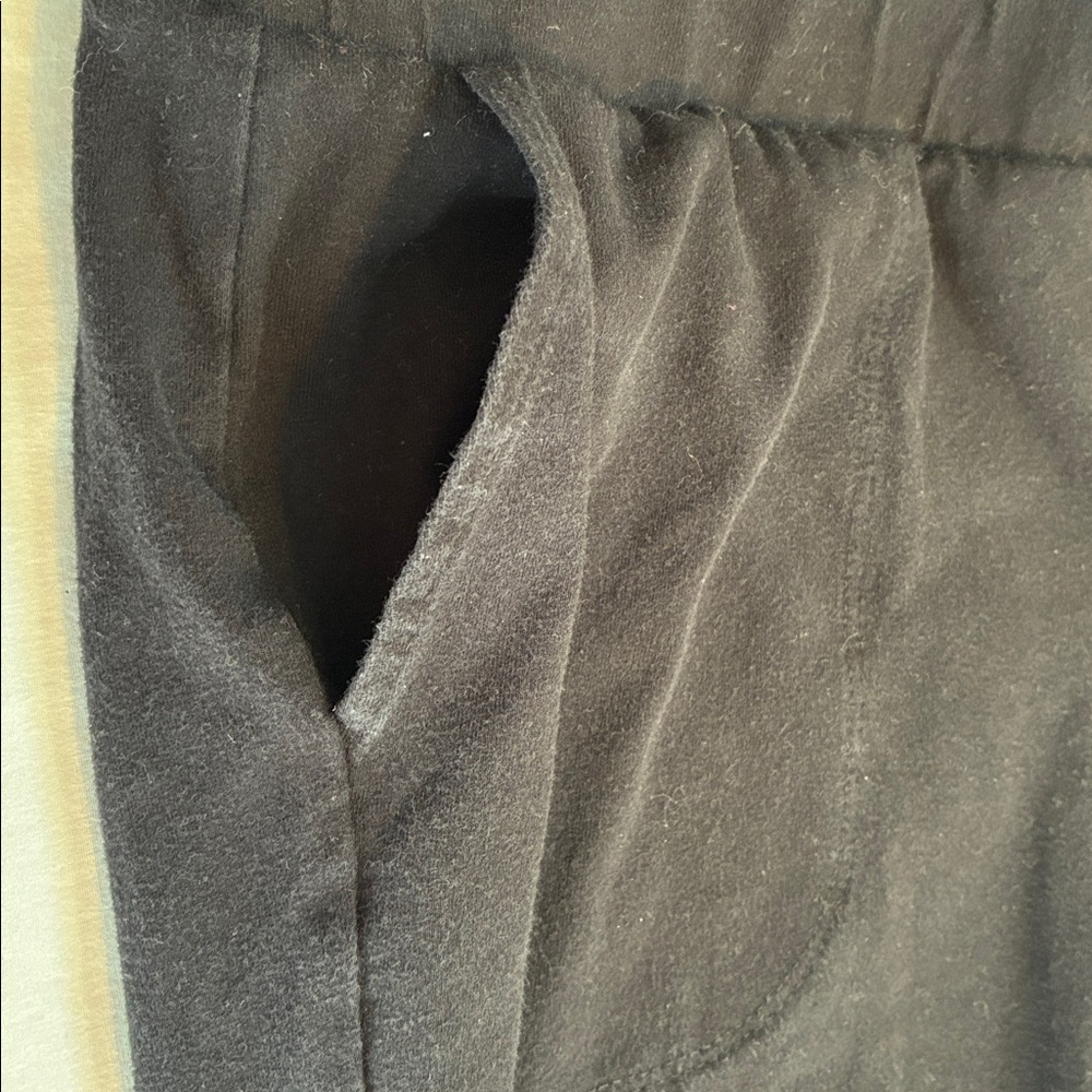 Torrid Black Leggings Size 2 Distressed Fishnet - Picture 5 of 13